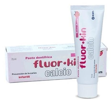 Fluor Calcium Strawberry Children&#39;s tandkräm 75 ml